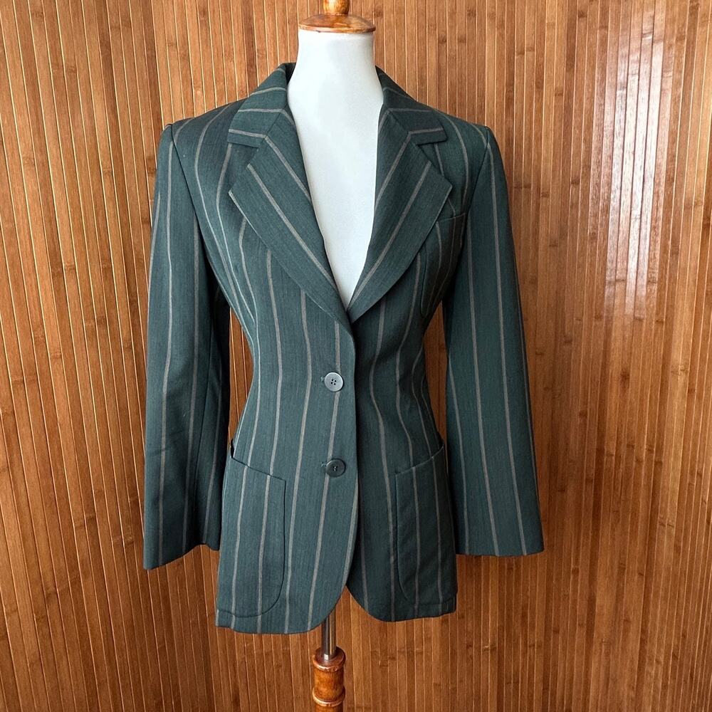 Vintage 90s Barneys New York Italian Pinstripe Blazer 6